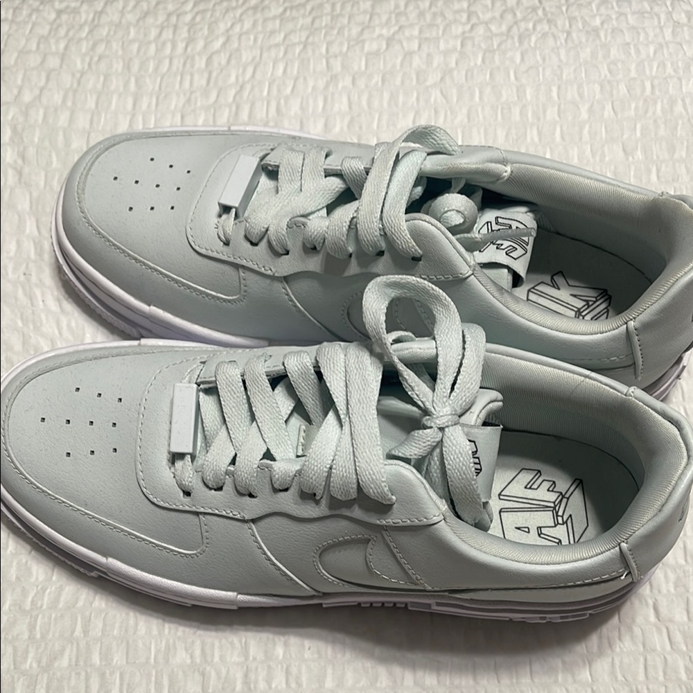 Nike Air Force 1 Pixel Ghost Aqua